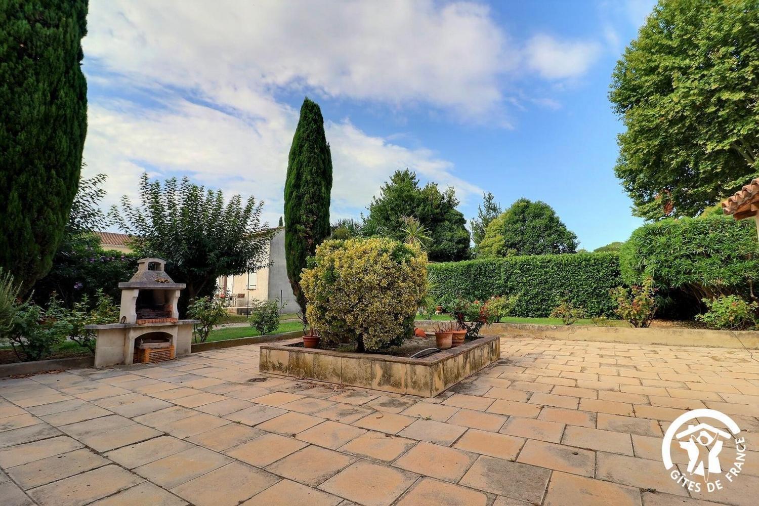 Villa Mariella Арль Экстерьер фото